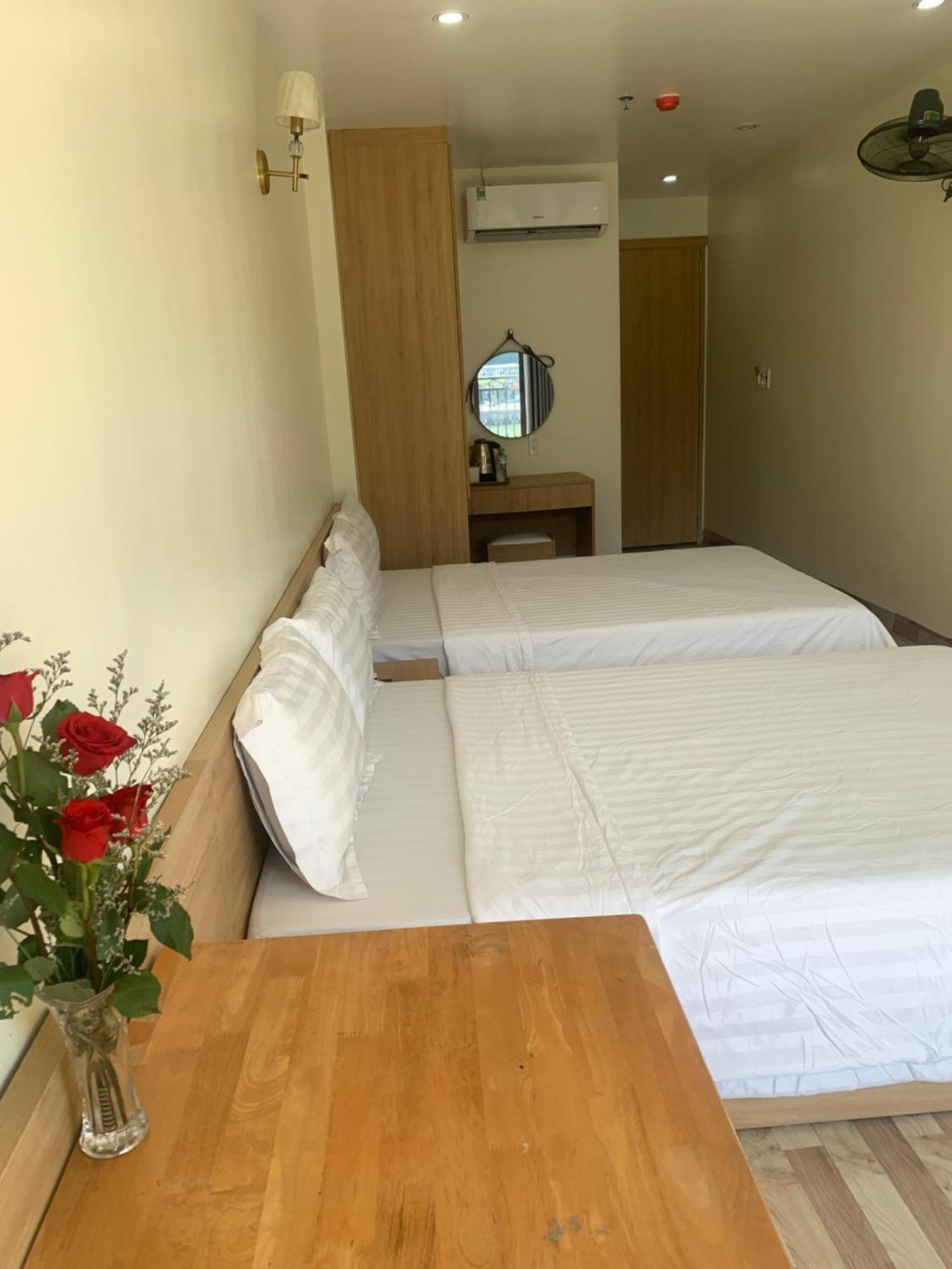 Sea Balcony Hotel Dong Khe Sau Екстер'єр фото